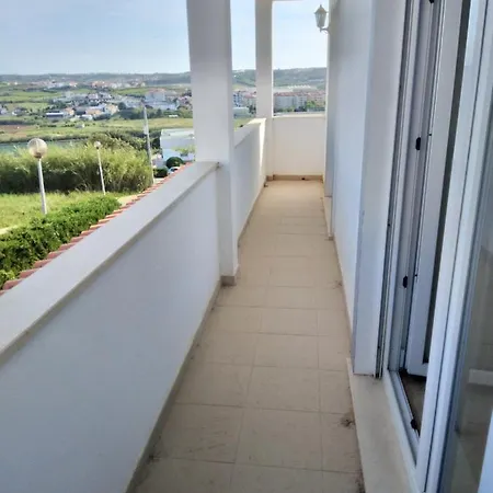 Appartement A Lourinha - 1Er Etage Exterior photo